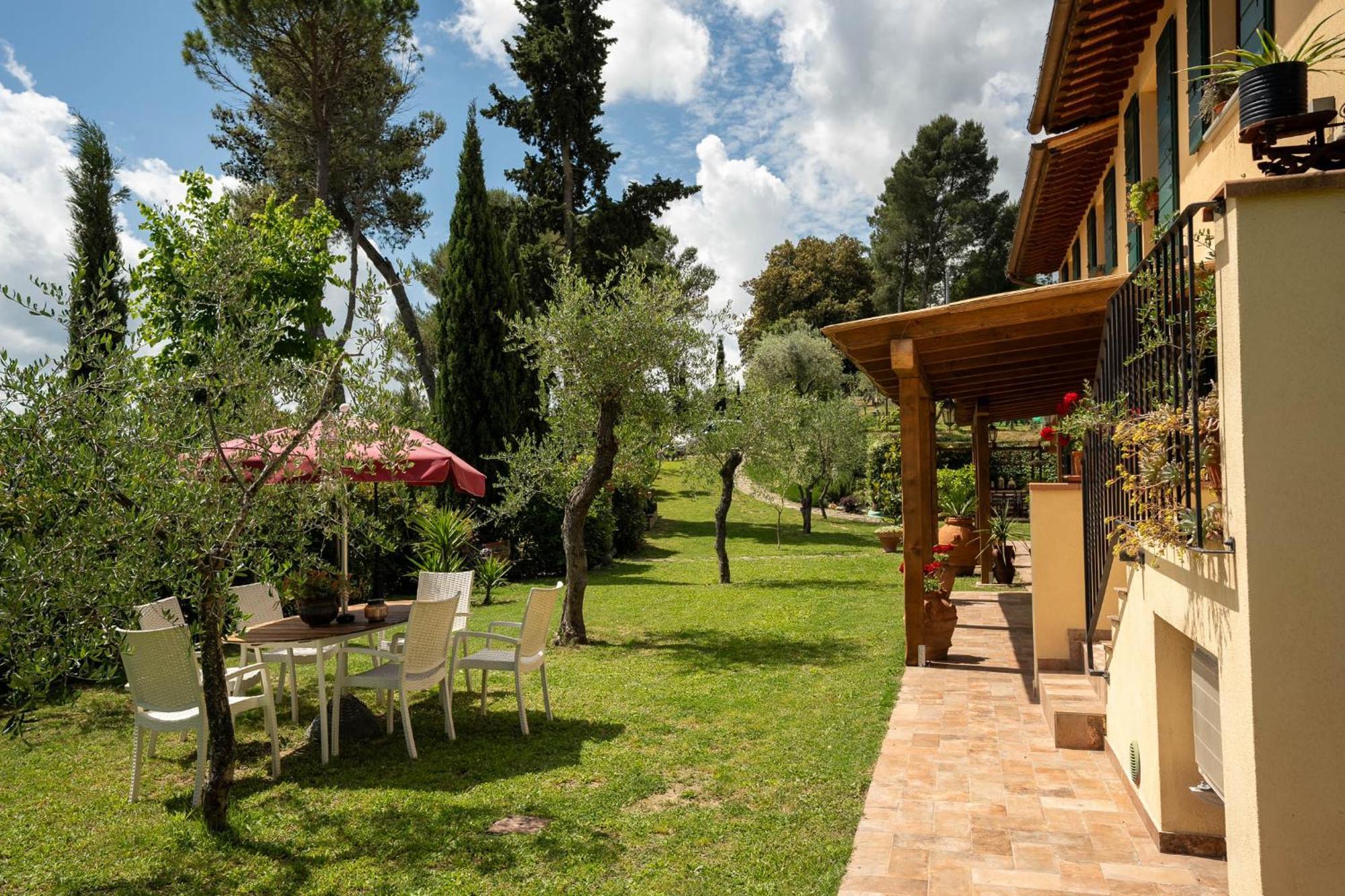Holiday House Cuordinatura Apartamento Montopoli in Val dʼArno Exterior foto